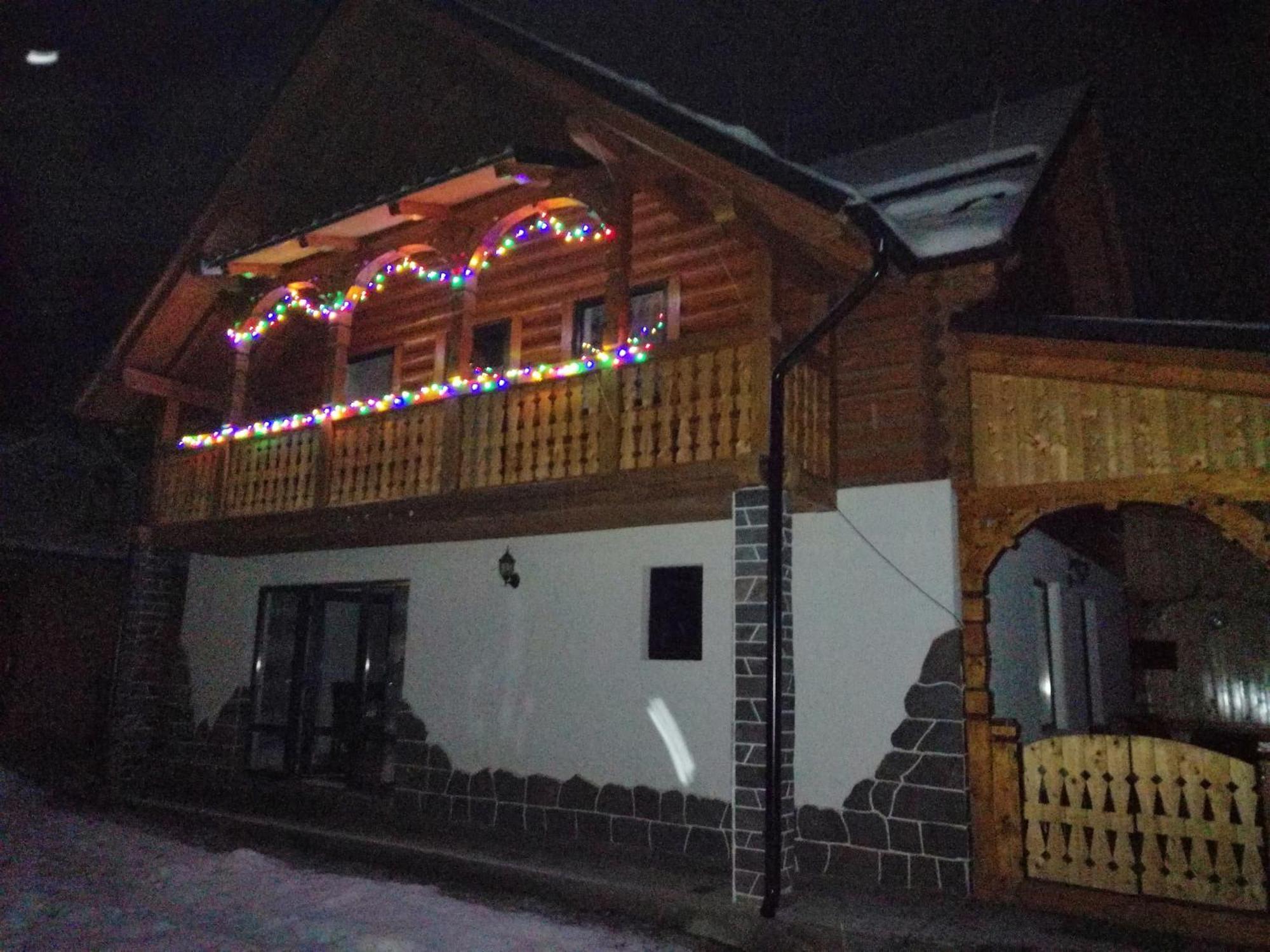 Casa Nova Vila Vişeu de Sus Exterior foto